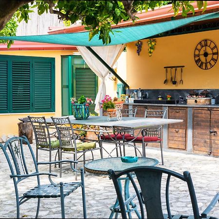 B&B La Nave Napoli Dış mekan fotoğraf