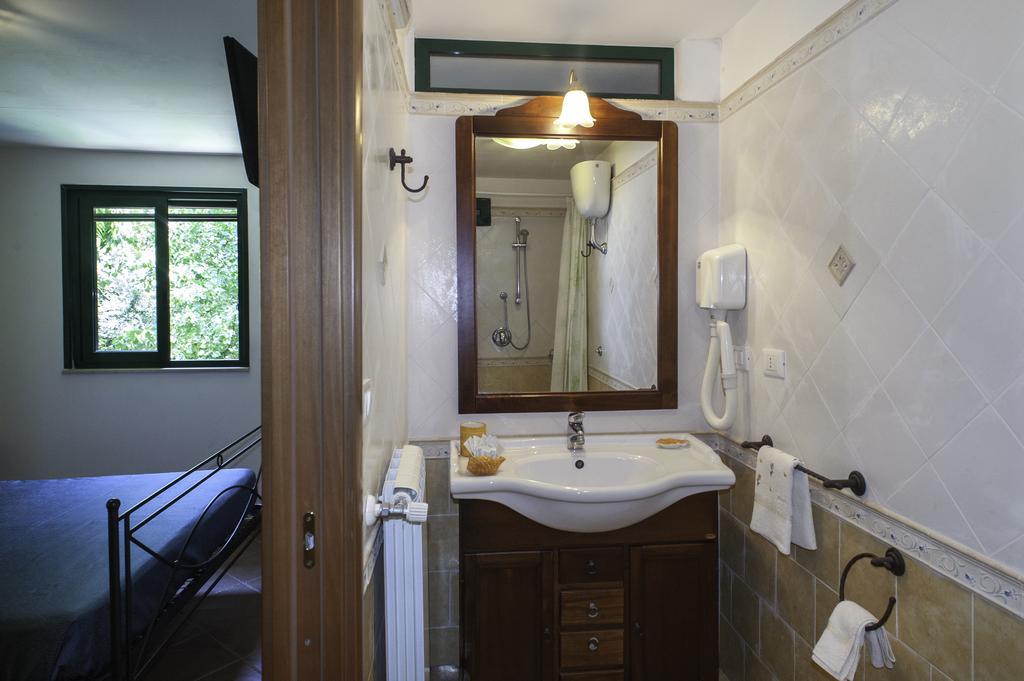 B&B La Nave Napoli Dış mekan fotoğraf